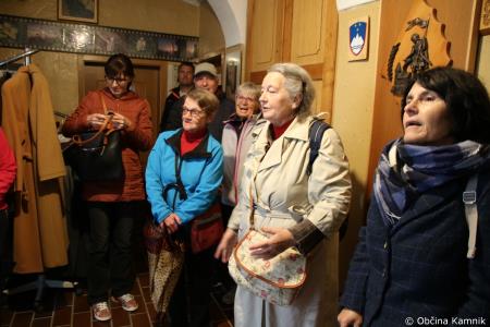 Srečanje krajank in krajanov Krajevne skupnosti Kamnik – center o spominih in zgodbah Kamničanov (1)